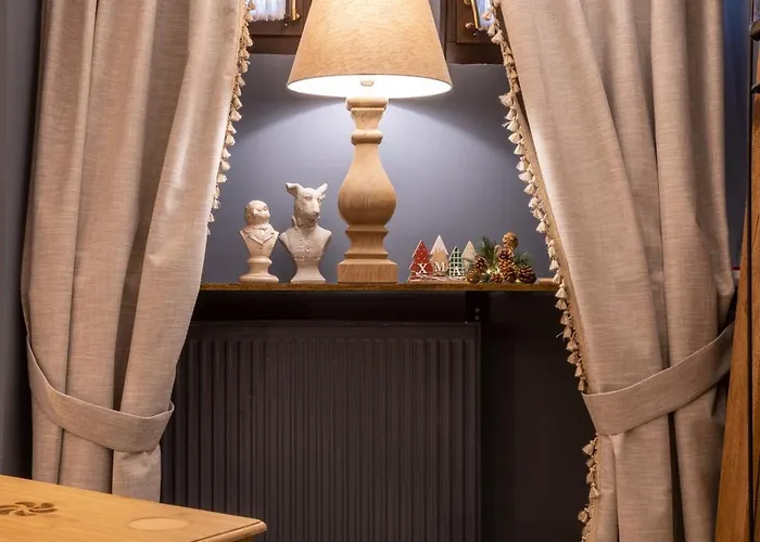 Rock Dandy La Maison De L Ours - Fireplace Retreat Villa *