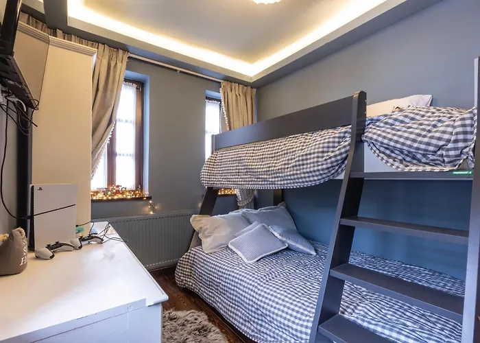 Villa Rock Dandy La Maison De L Ours - Fireplace Retreat