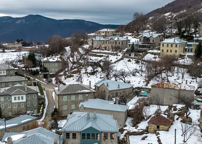 Rock Dandy La Maison De L Ours - Fireplace Retreat *